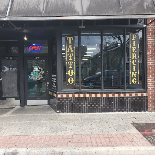 Explore cool finger tattoo ideas, creative tattoo ideas in Jacksonville, available at King St Tattoo