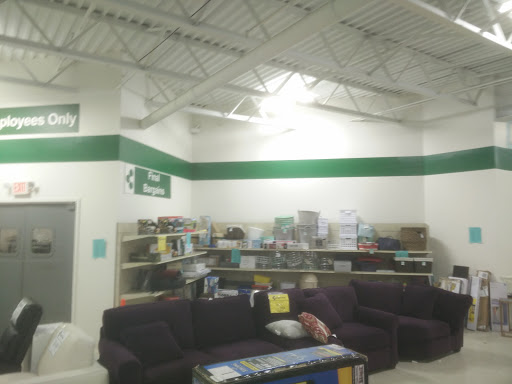 Discount Store «Bargain Hunt», reviews and photos, 6801 Dixie Hwy, Louisville, KY 40258, USA