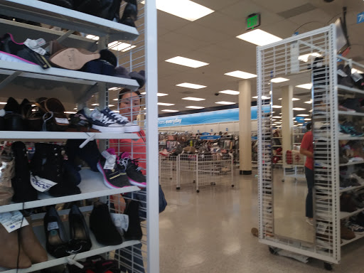 Clothing Store «Ross Dress for Less», reviews and photos, 6711 Westminster Ave, Westminster, CA 92683, USA