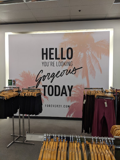 Clothing Store «Forever 21», reviews and photos, 200 Inland Center Dr, San Bernardino, CA 92408, USA