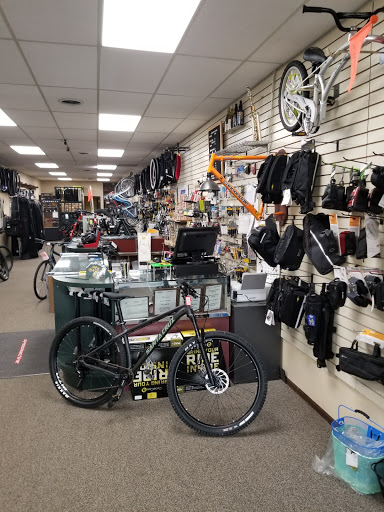 Bicycle Repair Shop «Gemini Ski & Board Center», reviews and photos, 4936 Everhard Rd NW, Canton, OH 44718, USA