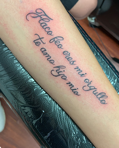 Tattoo Shop «studio 316 Tattoo & Body Piercing», reviews and photos, 84-22 Roosevelt Ave, Jackson Heights, NY 11372, USA