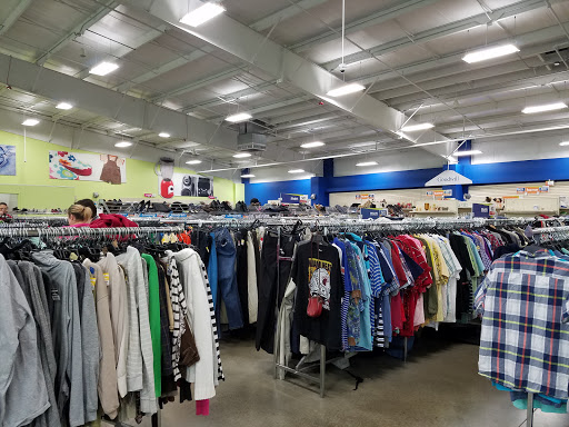 Thrift Store «Goodwill Store», reviews and photos, 1212 Applegate Ln, Clarksville, IN 47129, USA