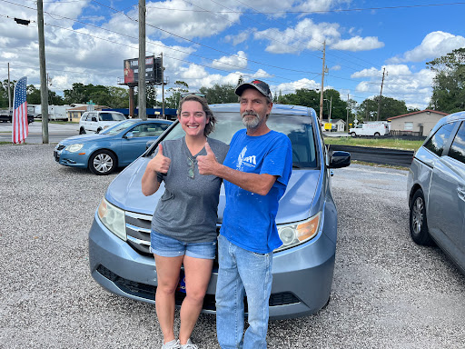 Car Dealer «East Lake Truck & Car Sales», reviews and photos, 4548 Mile Stretch Dr, Holiday, FL 34690, USA
