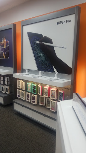 Cell Phone Store «AT&T Authorized Retailer», reviews and photos, 9542 Old Keene Mill Rd, Burke, VA 22015, USA