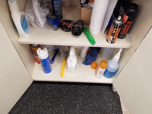 Shoe Store «Rack Room Shoes», reviews and photos, 1819 Matthews Township Pkwy, Matthews, NC 28105, USA