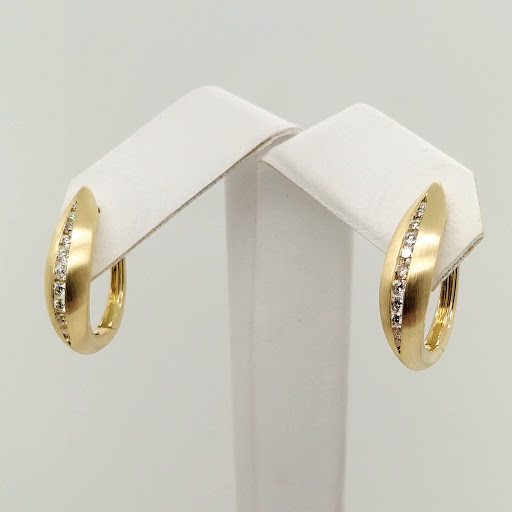 Jeweler «William Phelps Custom Jeweler», reviews and photos, 4380 Gulf Shore Blvd N #812, Naples, FL 34103, USA