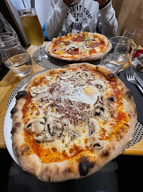 Pizza du Restaurant italien Tesoro Mio à Saint-Gervais-les-Bains - n°12