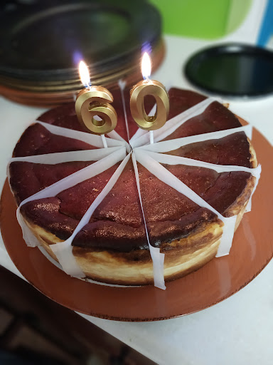 Restaurant «The Cheesecake Factory», reviews and photos, 1350 Stoneridge Mall Rd, Pleasanton, CA 94588, USA