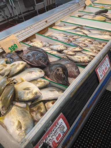 Supermarket «Lion Food Center», reviews and photos, 39055 Cedar Blvd # 168, Newark, CA 94560, USA