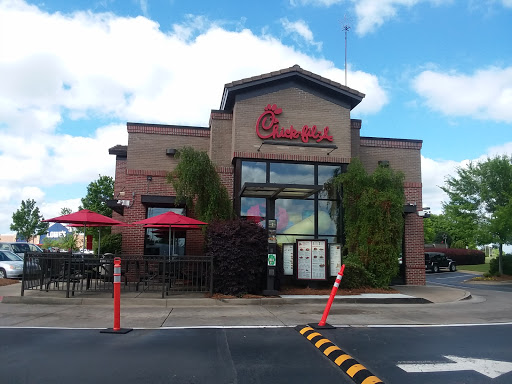 Fast Food Restaurant «Chick-fil-A», reviews and photos, 1781 Eatonton Rd, Madison, GA 30650, USA