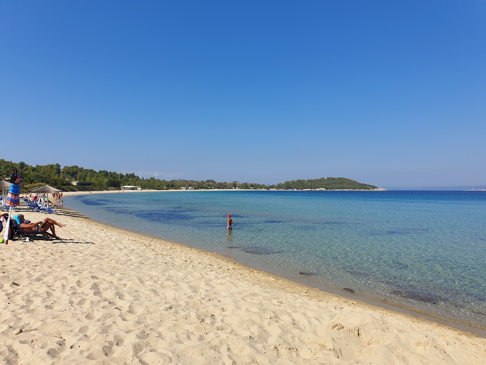 Foto de Paliouri beach con muy limpio nivel de limpieza