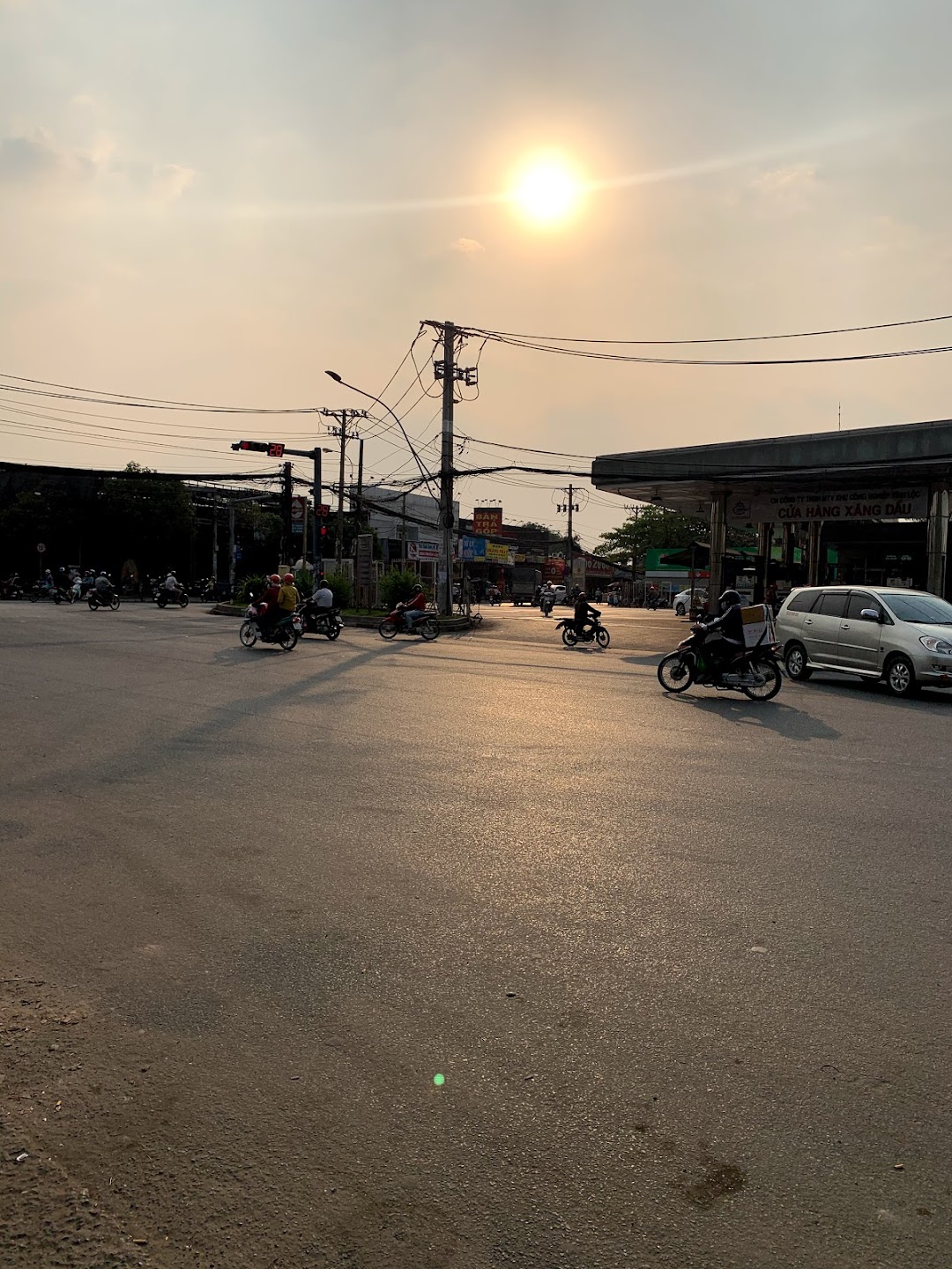 Trạm xăng dầu Khu công nghiệp Vĩnh Lộc