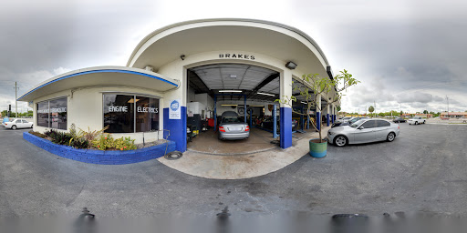 Auto Repair Shop «Euro Auto Performance», reviews and photos, 299 E Oakland Park Blvd, Oakland Park, FL 33334, USA