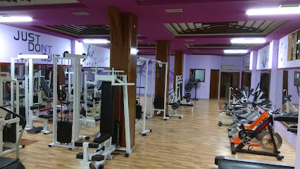 Zumba Gym Crossfit - 8RQ8+2PH, Rruga Karl Gega, Tirana, Albania
