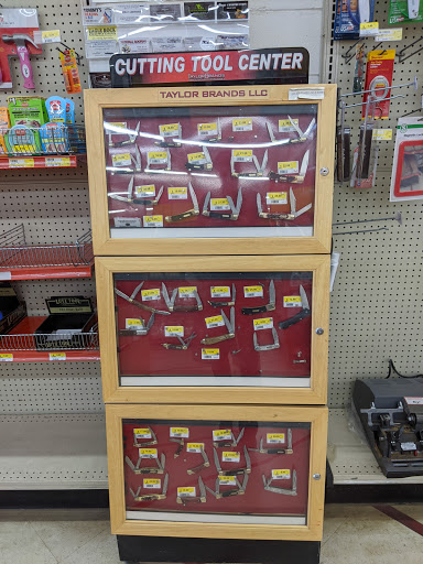 Hardware Store «Pope Lumber Do it Best», reviews and photos, 205 Old 25 E, Barbourville, KY 40906, USA