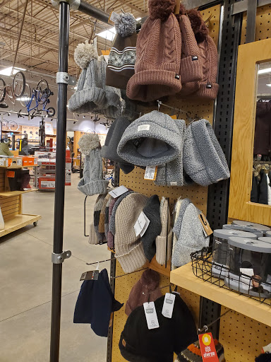 Camping Store «REI», reviews and photos, 5375 S Wadsworth Blvd, Lakewood, CO 80123, USA