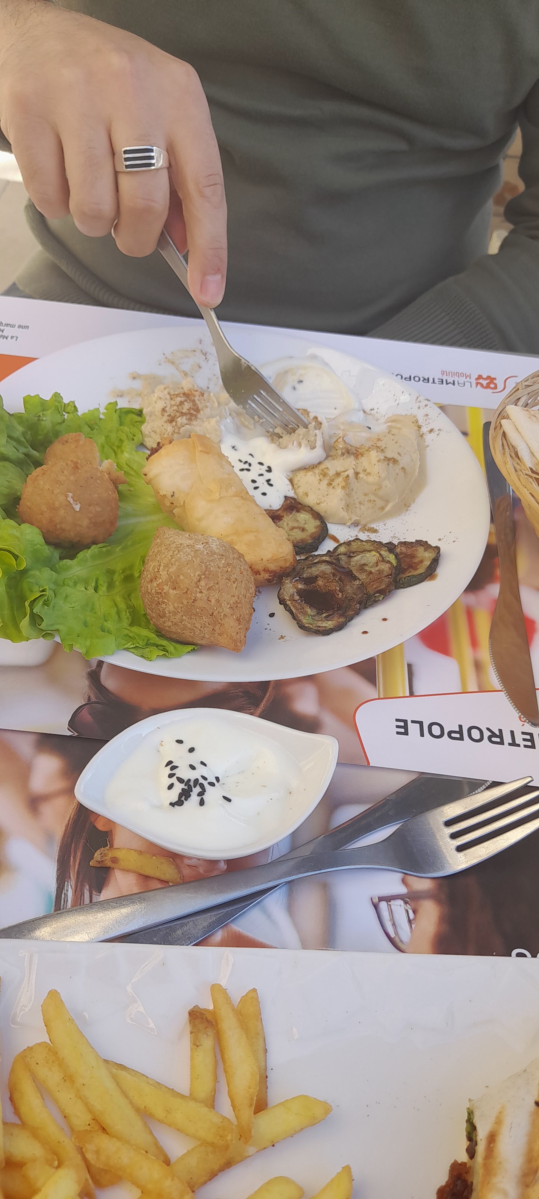 Photo n° 1 de l'avis de Aicha.e fait le 17/03/2023 à 14:14