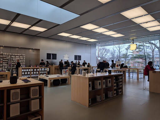 Computer Store «Apple Manhasset», reviews and photos, 1900 Northern Blvd, Manhasset, NY 11030, USA