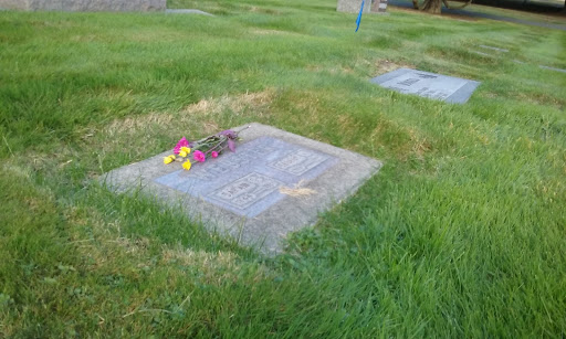 Funeral Home «Greenwood Memorial Park Funeral Home», reviews and photos, 350 Monroe Ave NE, Renton, WA 98056, USA