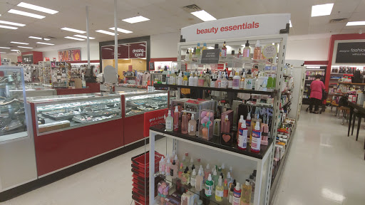 Department Store «T.J. Maxx», reviews and photos, 444 State Rd, North Dartmouth, MA 02747, USA