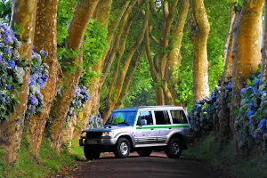 AZOREANGUIDE - Azores Premium Jeep Tours image