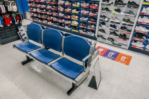 Sporting Goods Store «Big 5 Sporting Goods», reviews and photos, 3420 Wilshire Blvd, Los Angeles, CA 90010, USA