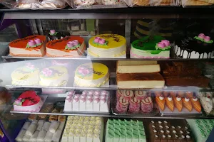 Renugambal Sweets & Snacks image
