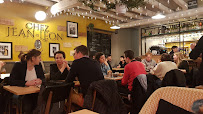 Atmosphère du Restaurant Chez Jean Léon à Orléans - n°11