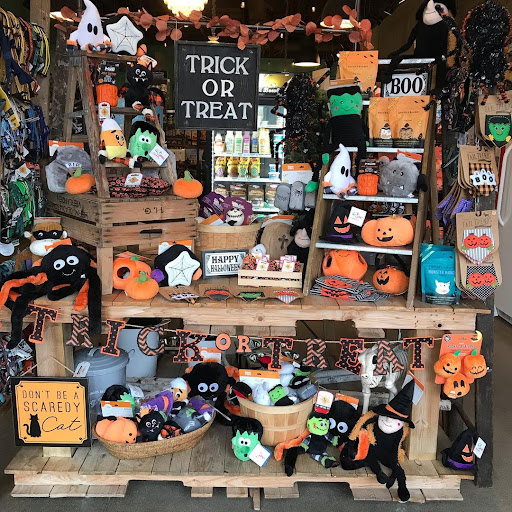 Pet Store «Shop Dog Boutique», reviews and photos, 5015 S Western Ave, Sioux Falls, SD 57108, USA