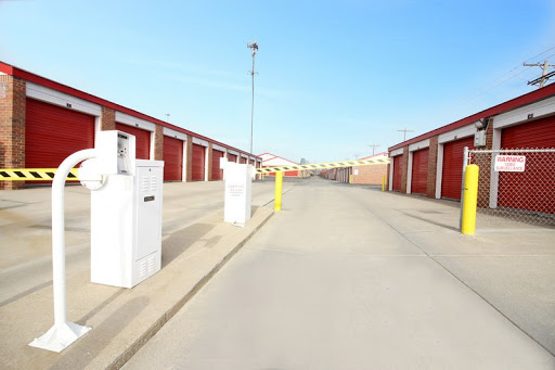 Self-Storage Facility «Security Self Storage», reviews and photos, 2748 Southwest Blvd, Kansas City, MO 64108, USA