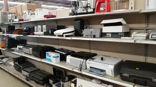 Thrift Store «Maj-R Thrift & Discount Store Grandview», reviews and photos, 1500 Main St, Grandview, MO 64030, USA