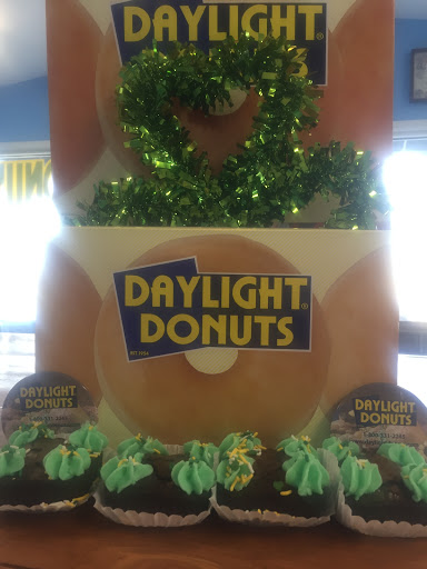 Donut Shop «Daylight Donuts», reviews and photos, 7 Bruce St, Morrilton, AR 72110, USA