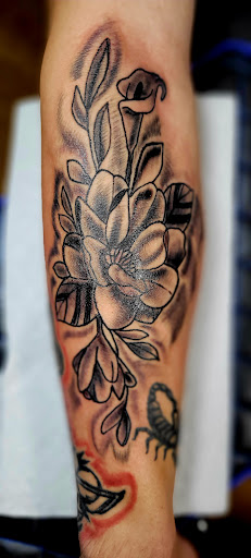 Explore tattoo on leg ideas, creative tattoo ideas in Meridian, available at SK-Tattoo1