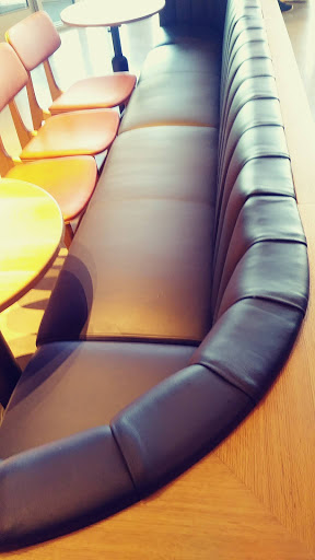 Coffee Shop «Starbucks», reviews and photos, 102 E Irving Park Rd, Itasca, IL 60143, USA