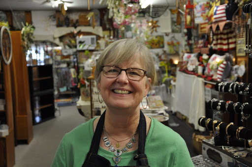 Gift Shop «Seasons Of The Heart Gift Shoppe», reviews and photos, 2115 E 67th St, Anderson, IN 46013, USA