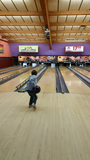 Sports Bar «West County Lanes», reviews and photos, 15727 Manchester Rd, Ellisville, MO 63011, USA