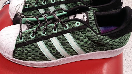 Clothing Store «Ross Dress for Less», reviews and photos, 1700 Lake Woodlands Dr, The Woodlands, TX 77380, USA