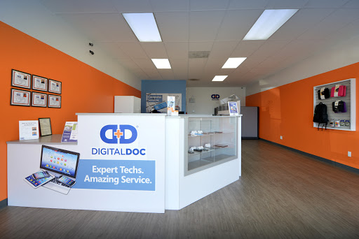 Mobile Phone Repair Shop «Digital Doc iPhone, iPad & Computer Repair», reviews and photos, 2801 Harbor Blvd e, Costa Mesa, CA 92626, USA