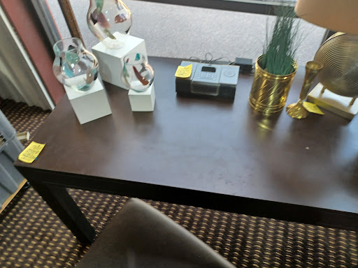 Used Furniture Store «IRCA», reviews and photos, 2620 E Greenway Rd, Phoenix, AZ 85032, USA