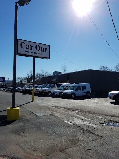 Used Car Dealer «Car One», reviews and photos, 232 SE Broad St, Murfreesboro, TN 37130, USA