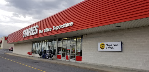 Office Supply Store «Staples», reviews and photos, 1631 Wesel Blvd, Hagerstown, MD 21740, USA