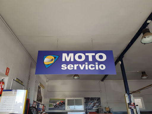 Euromaster San Martin de Valdeiglesias Neumáticos Alvarez en San Martín de Valdeiglesias, Madrid