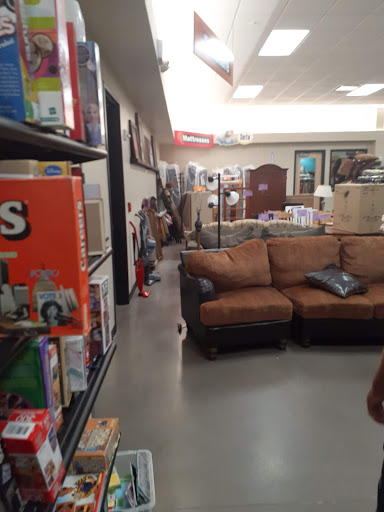 Thrift Store «Discover Goodwill Woodland Park Retail Center», reviews and photos, 101 Paradise Lodge Ln, Woodland Park, CO 80863, USA