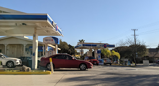 Gas station Glendale