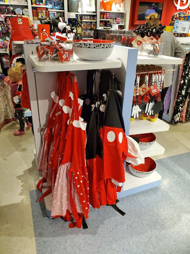 Toy Store «Disney Store», reviews and photos, 2223 N Westshore Blvd, Tampa, FL 33607, USA