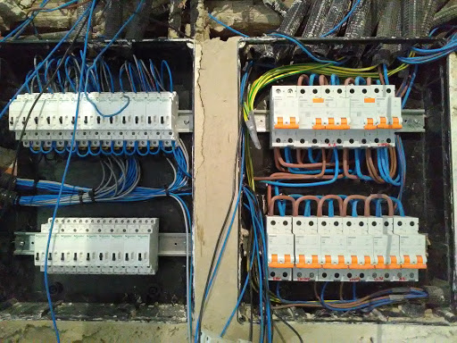 Electricidad Serranillos - Electricistas en Madrid en Griñón, Madrid