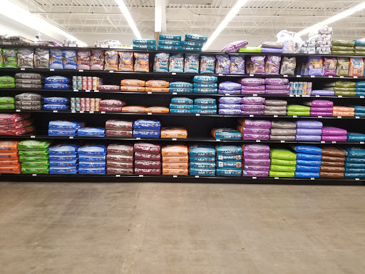 Pet Supply Store «Chuck & Don’s Pet Food & Supplies», reviews and photos, 335 Central Ave SE, Minneapolis, MN 55414, USA
