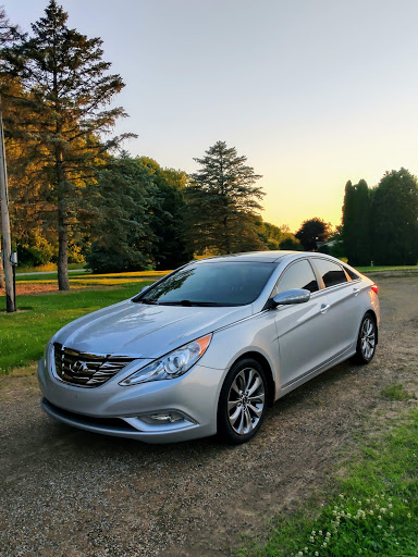 Car Dealer «Luxury Auto Sales, LLC», reviews and photos, 4880 Sinclair Rd, Columbus, OH 43229, USA