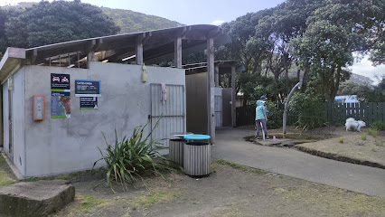 Public Toilets Bethells Beach
